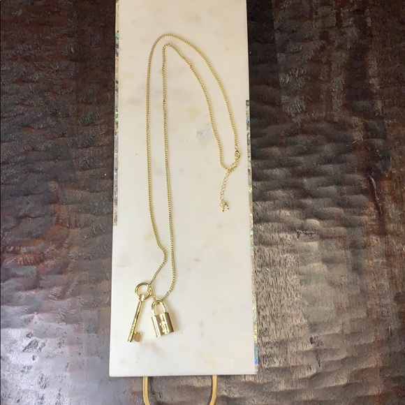 jewelry Victoria’s Secret lock & key gold necklace - Picture 2 of 9